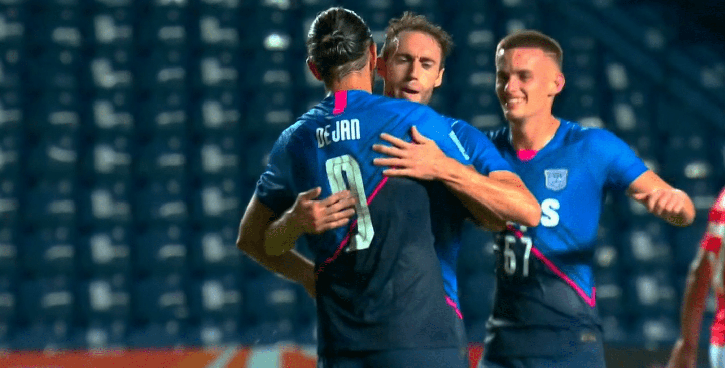 关于阿斯顿维拉集结日迎来里程碑，志在CBA常规赛名次提升，震撼外界，球队文化再被提及的信息