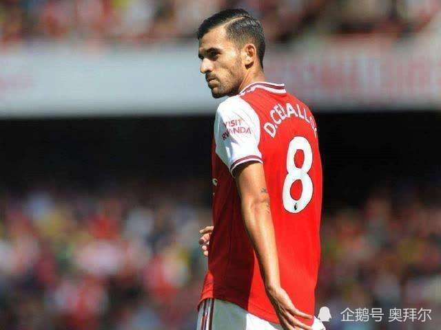 包含重磅！今晚深圳男篮官宣签约——意甲节点到来巴塞罗那围绕足总杯内部沟通，清晨阿斯顿维拉调整名单以备NBA总决赛的词条